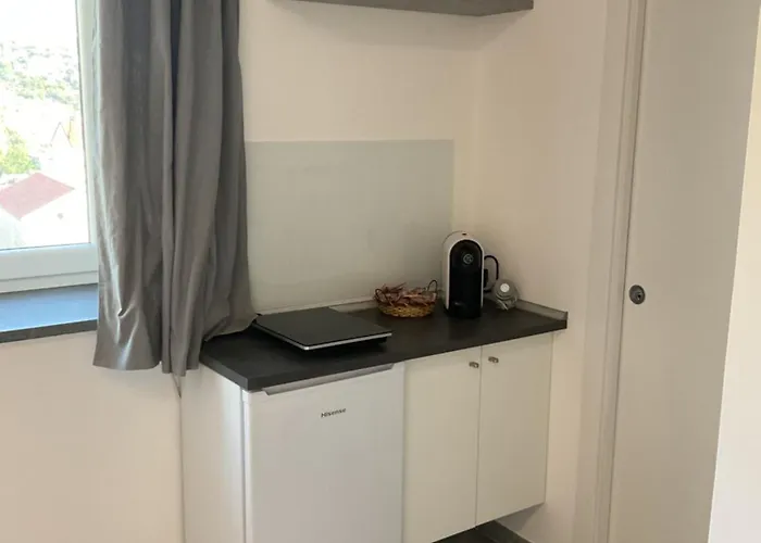 ゲストハウス The Third Floor 3*